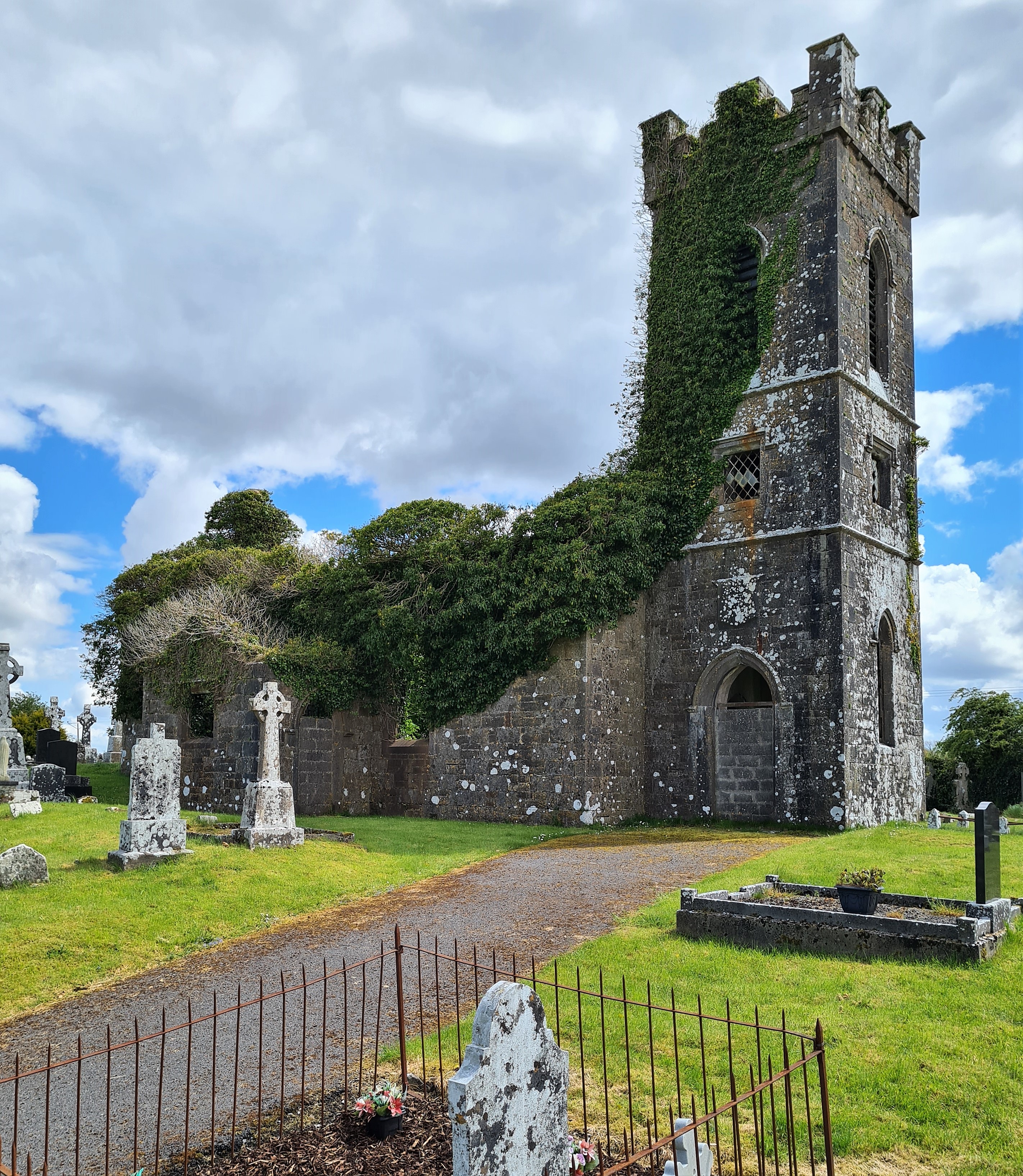 Ritual site — holy/saint's stone in Cuppanagh